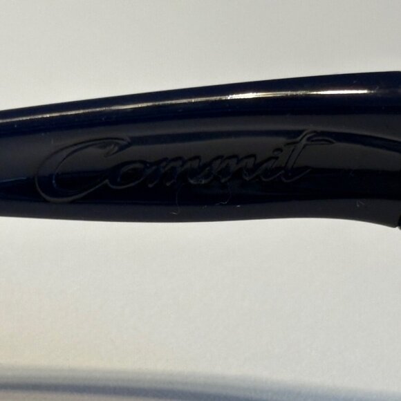 Oakley Commit Sunglasses with Iridium Lenses - Picture 3 of 6